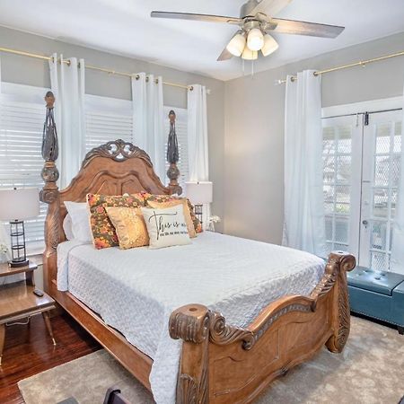 Stunning 3 Bedroom Home Near Dt Alamodome - Riverwalk San Antonio Exterior photo
