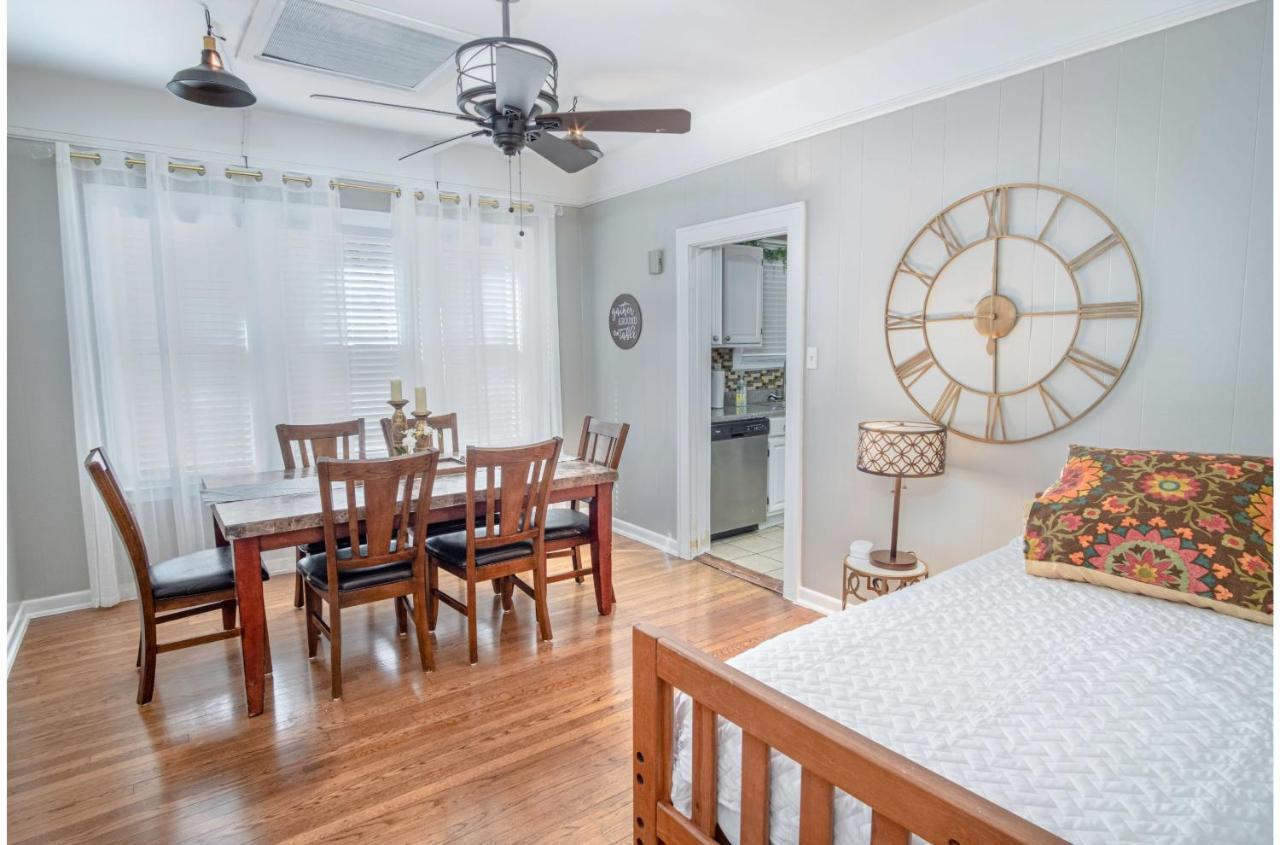 Stunning 3 Bedroom Home Near Dt Alamodome - Riverwalk San Antonio Exterior photo